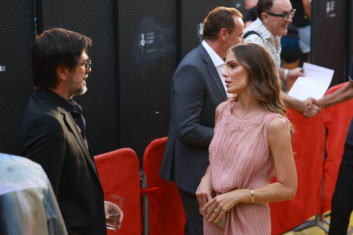 Nina, najpoznatija srpska popadija se skinula u kupaći, a porodila se pre 3 meseca