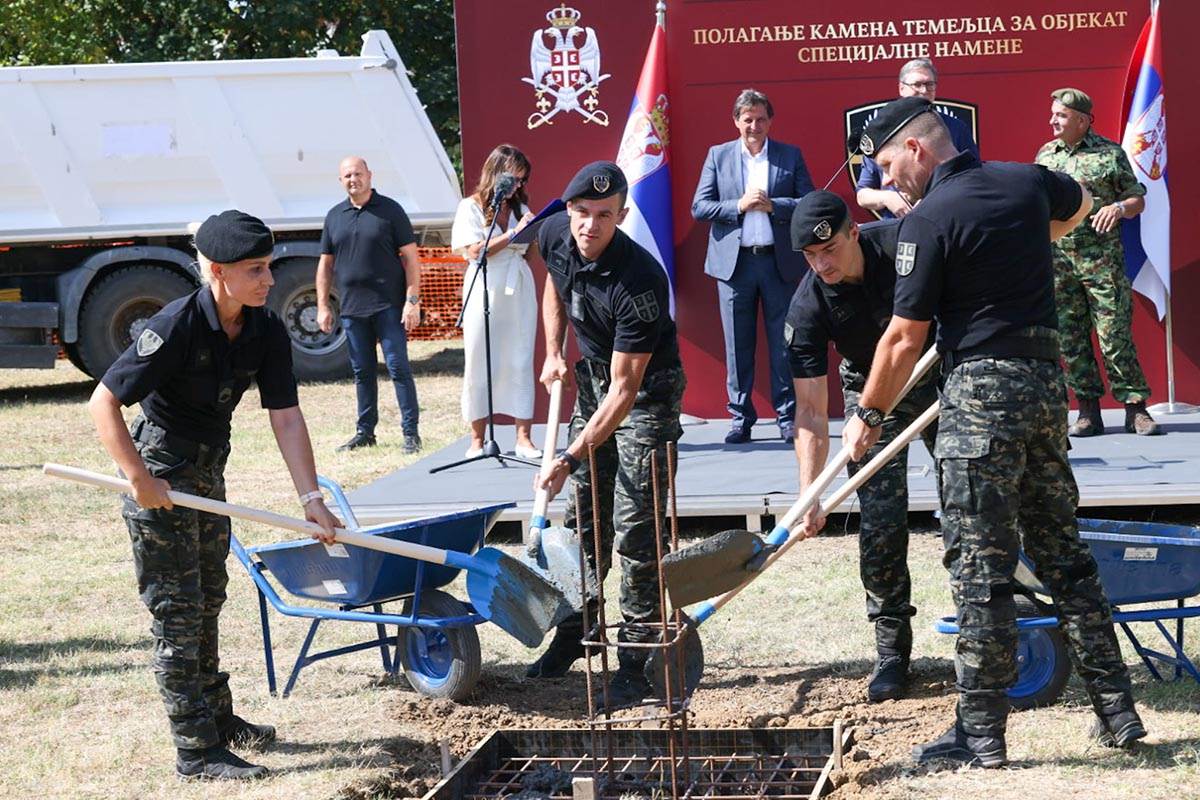 Polaganje kamena temeljca za objekat specijalne namene, jedinice Kobre (10).jpg