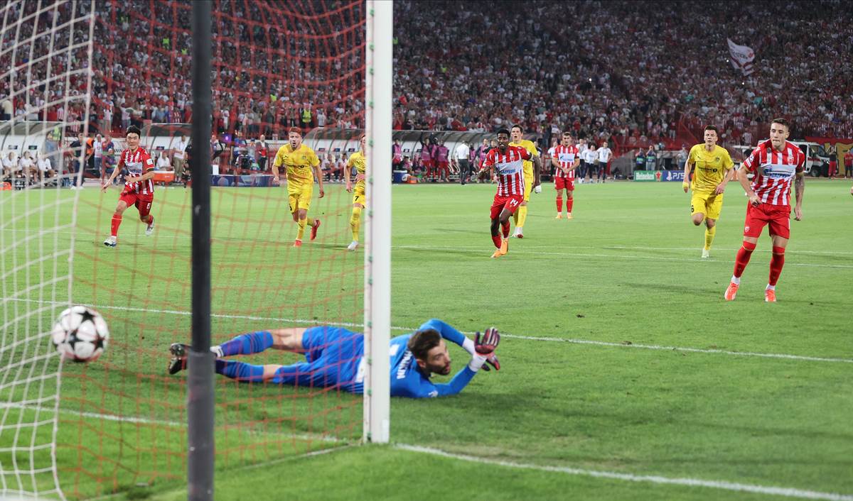 Crvena zvezda VS BODO GLIMT (2).JPG