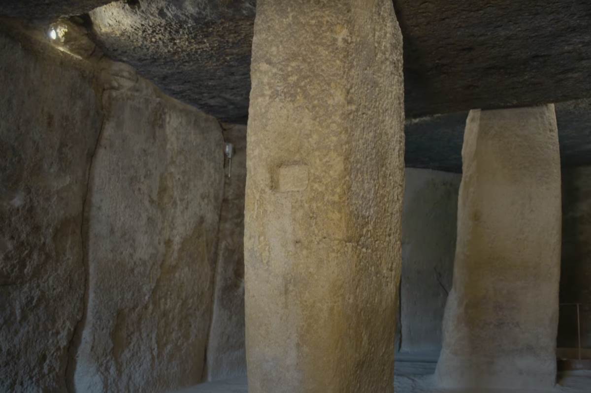 menga dolmen u spaniji 8.png