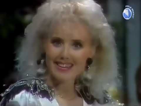 Kako izgleda stan u kom je odrasla Brena, a koje nekretnine danas sve ima?