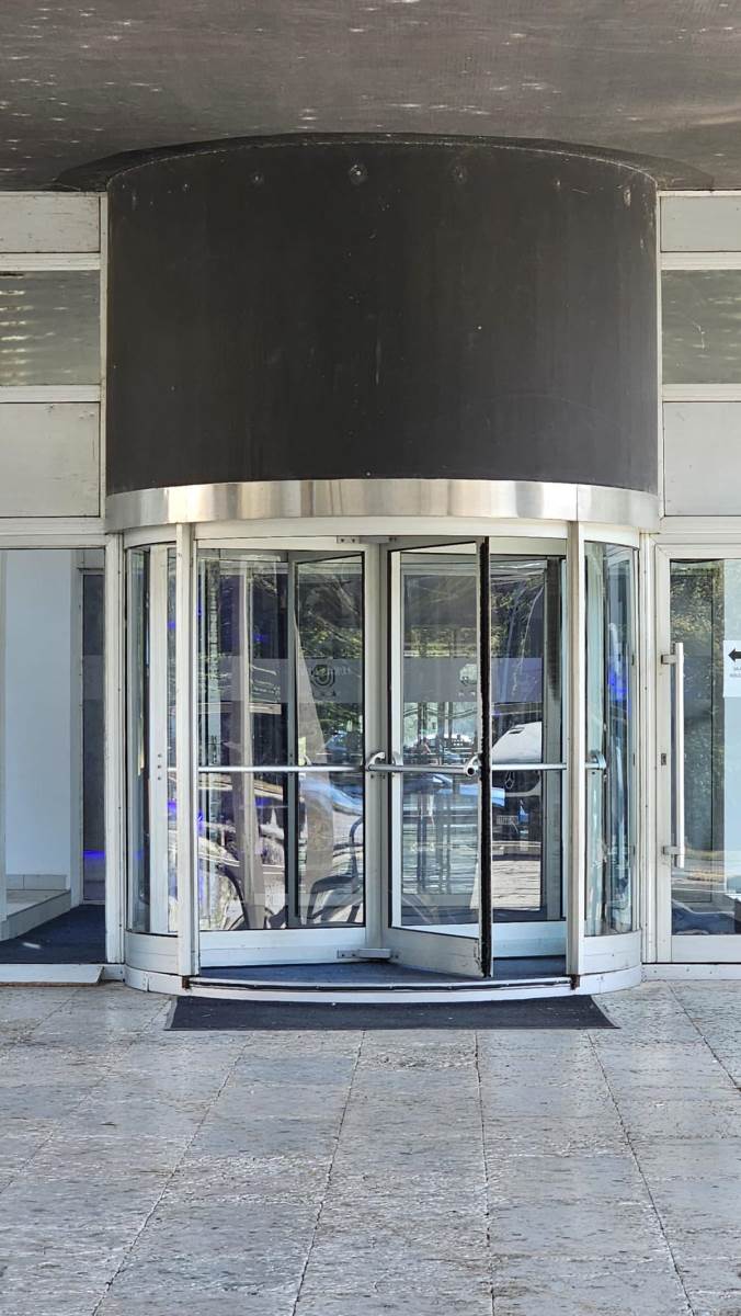 Hotel Jugoslavija (7).jpg