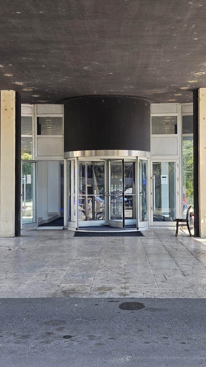 Hotel Jugoslavija (10).jpg