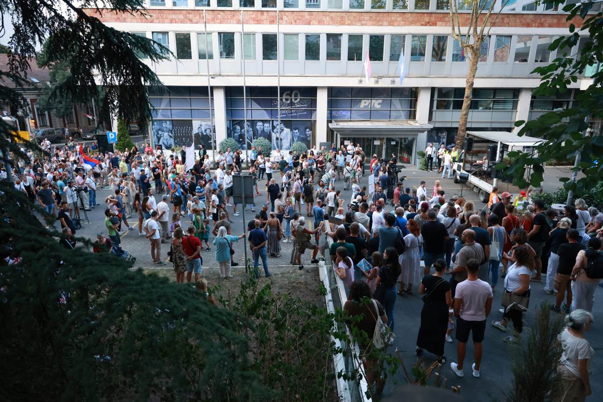 WhatsApp Image 2024-09-01 at 19.08.50 (1).jpg