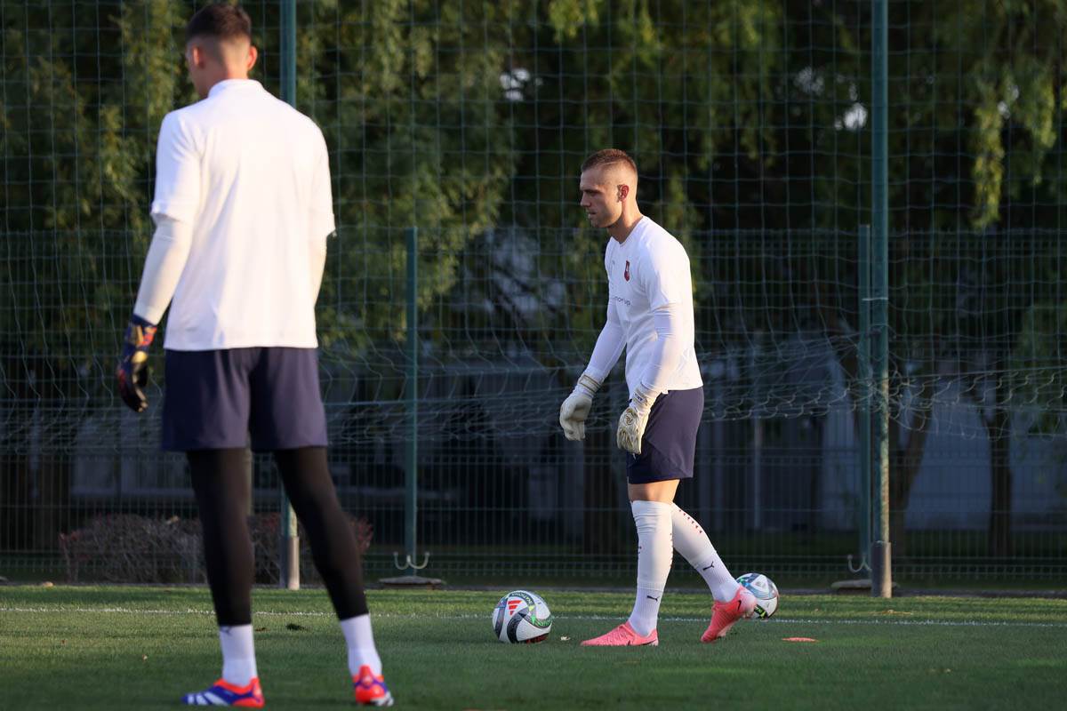 Fudbal, Srbija, trening (28).jpg