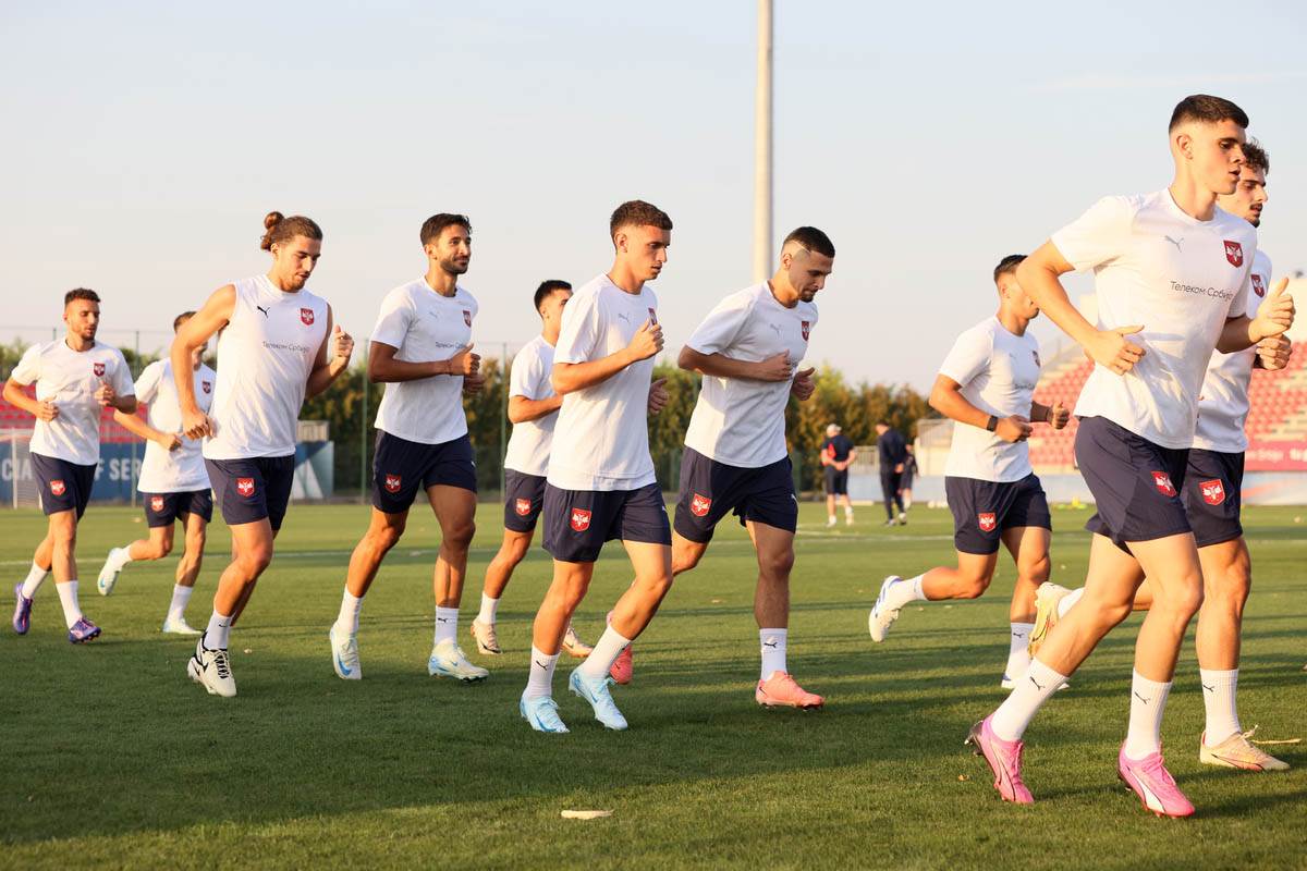 Fudbal, Srbija, trening (33).jpg