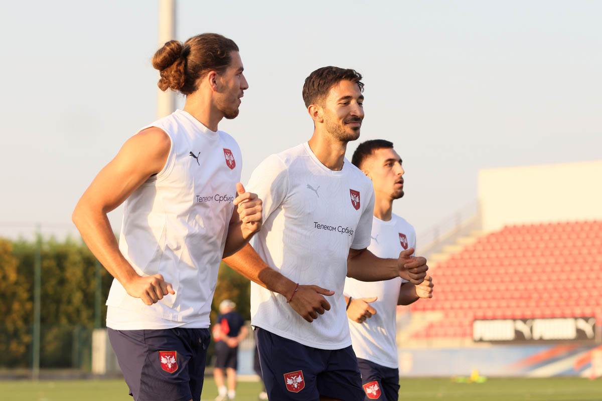 Fudbal, Srbija, trening (34).jpg