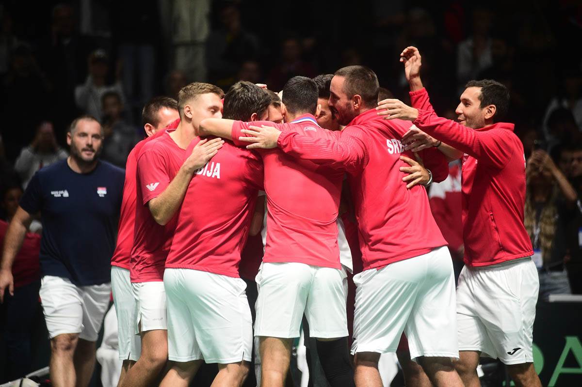 Novak Đoković se zahvalio publici i Hamadu Međedoviću