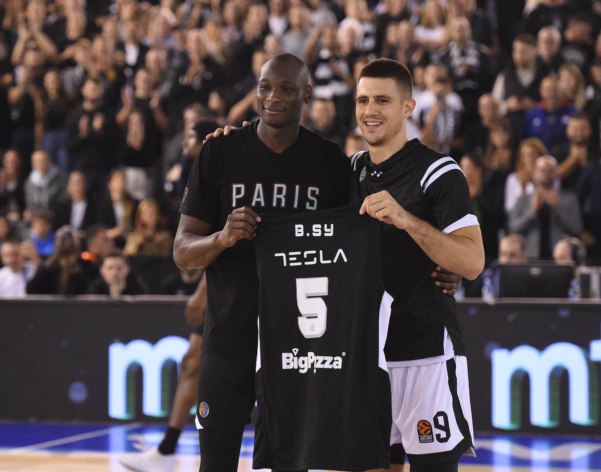 PARTIZAN_vs_PARIS_10.jpg