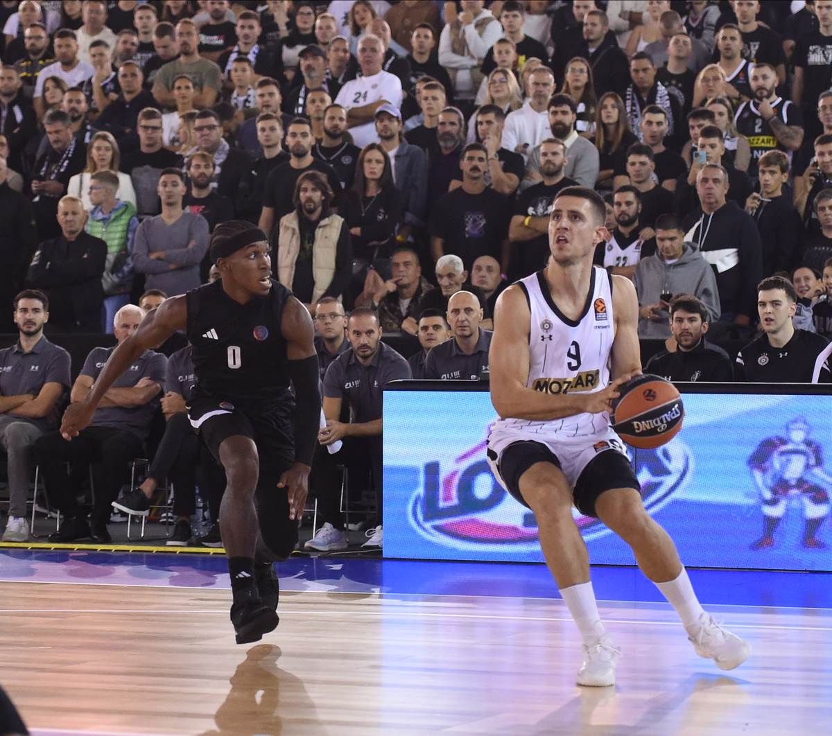 PARTIZAN_vs_PARIS_17.jpg