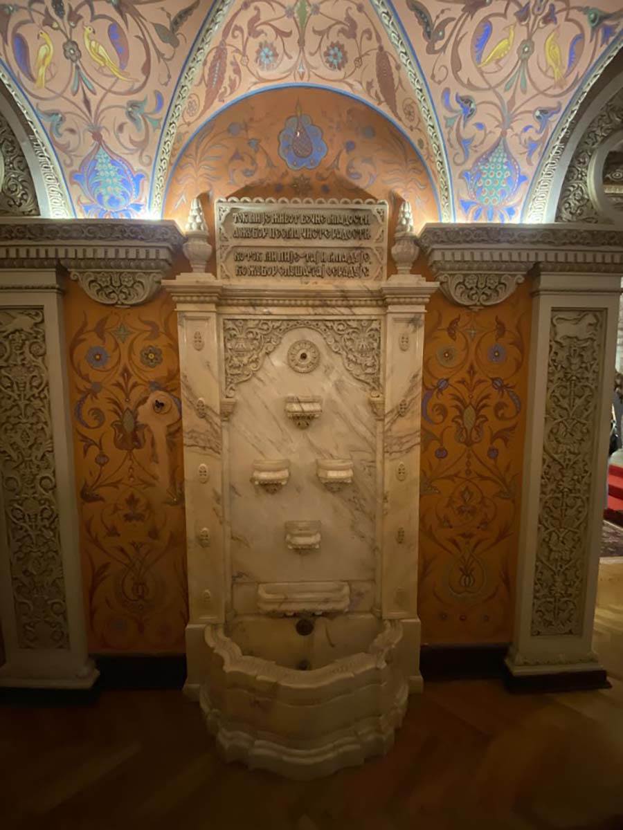 Kraljveski dvor  (2).jpg