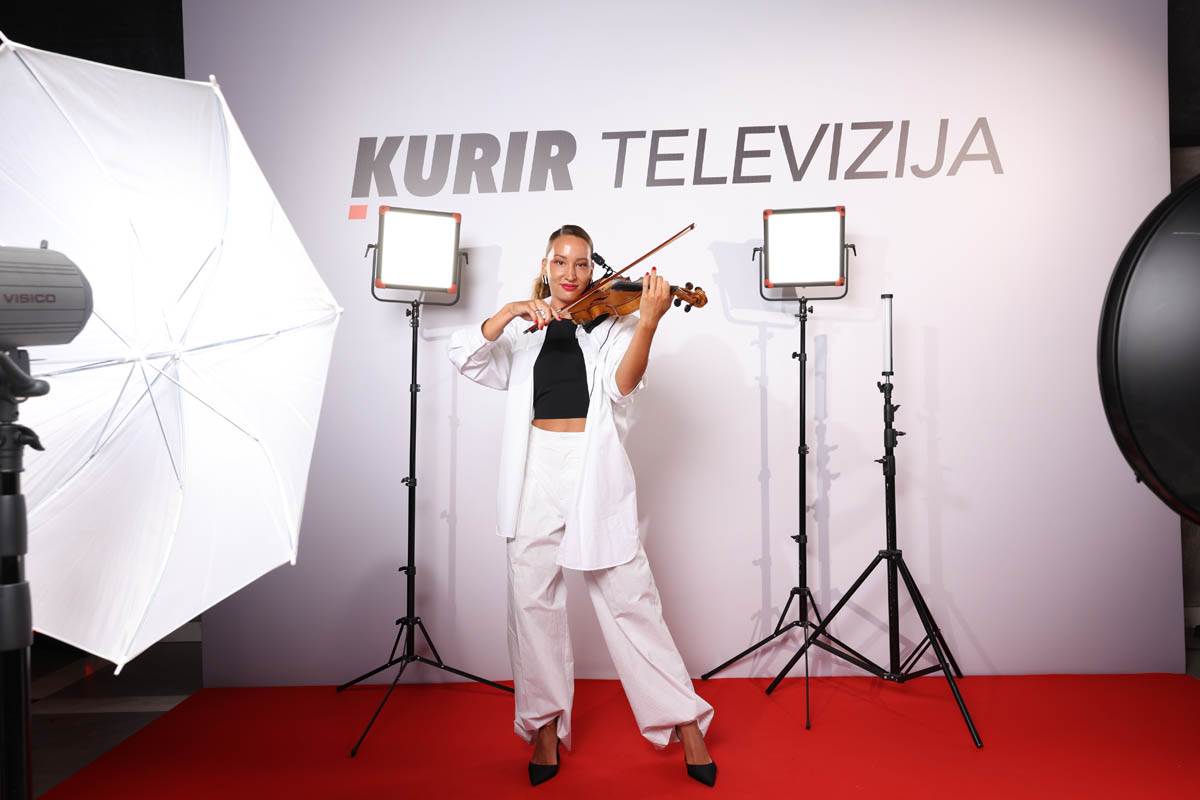 kurir tv  (24).jpg