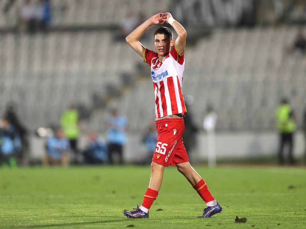 Andriju Maksimovića iz Zvezde kaparisao Mančester siti