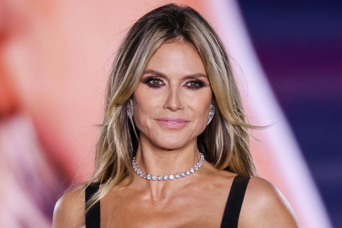 Udata Hajdi Klum poljubila drugog muškarca na reviji