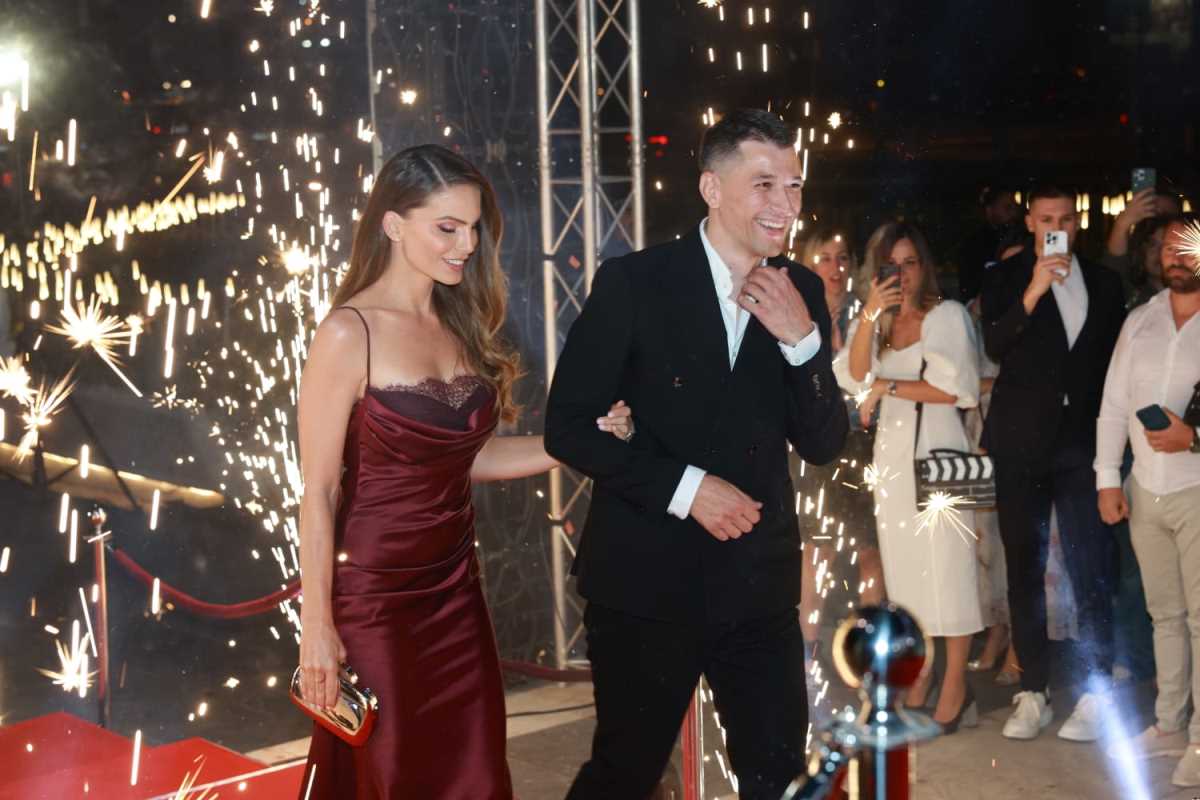 Vojin Ćetković neviđeni frajer i u 53 godini