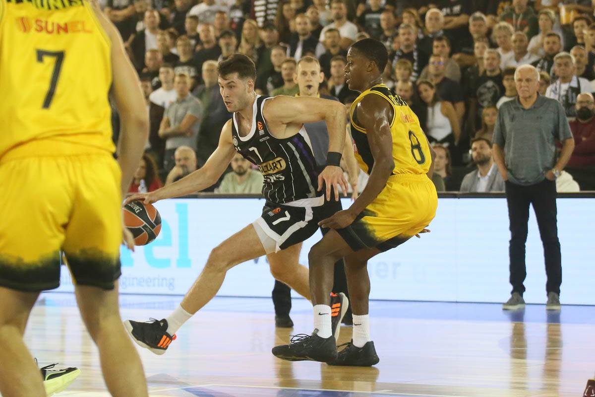 Mario Nakić (10).jpg