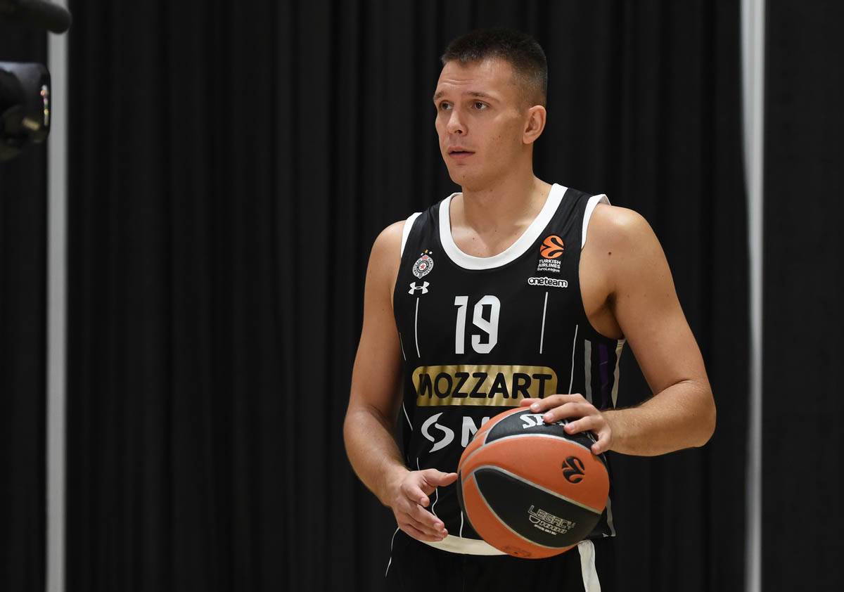 Arijan Lakić (10).jpg