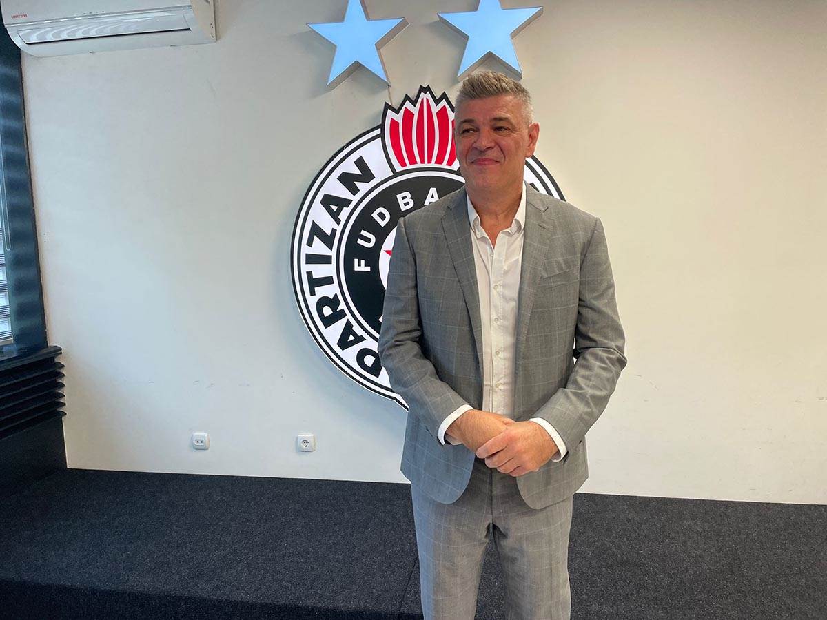 Savo Milošević konferencija (5).jpg