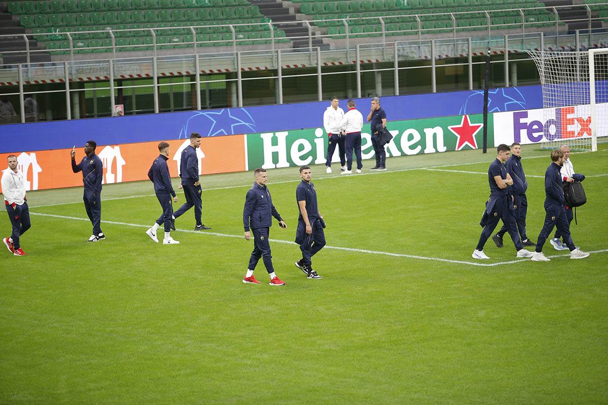 FK Crvena zvezda (14).jpg