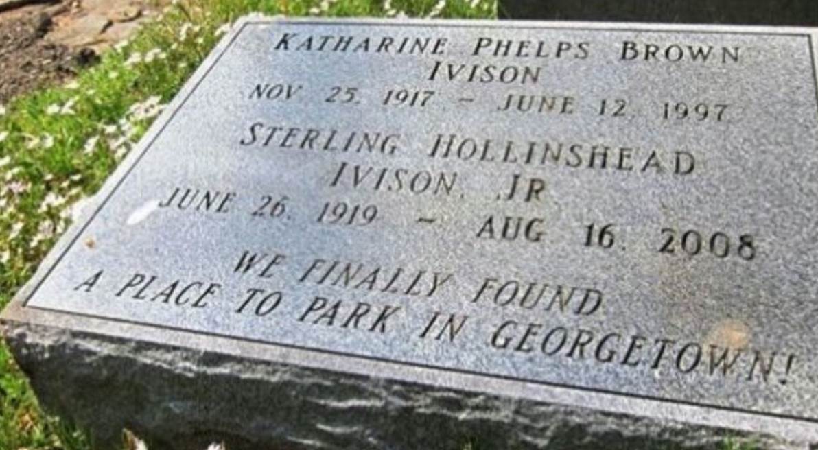 Urnebesni natpisi na spomenicima