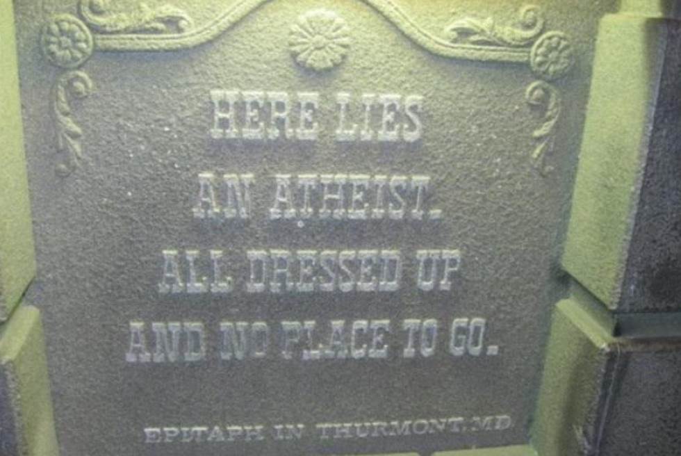 Urnebesni natpisi na spomenicima