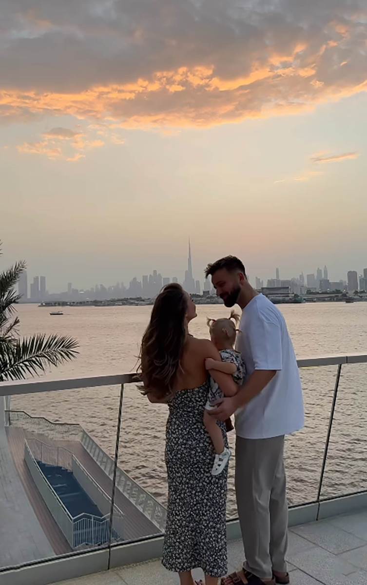 Adriana Kadar (5).jpg