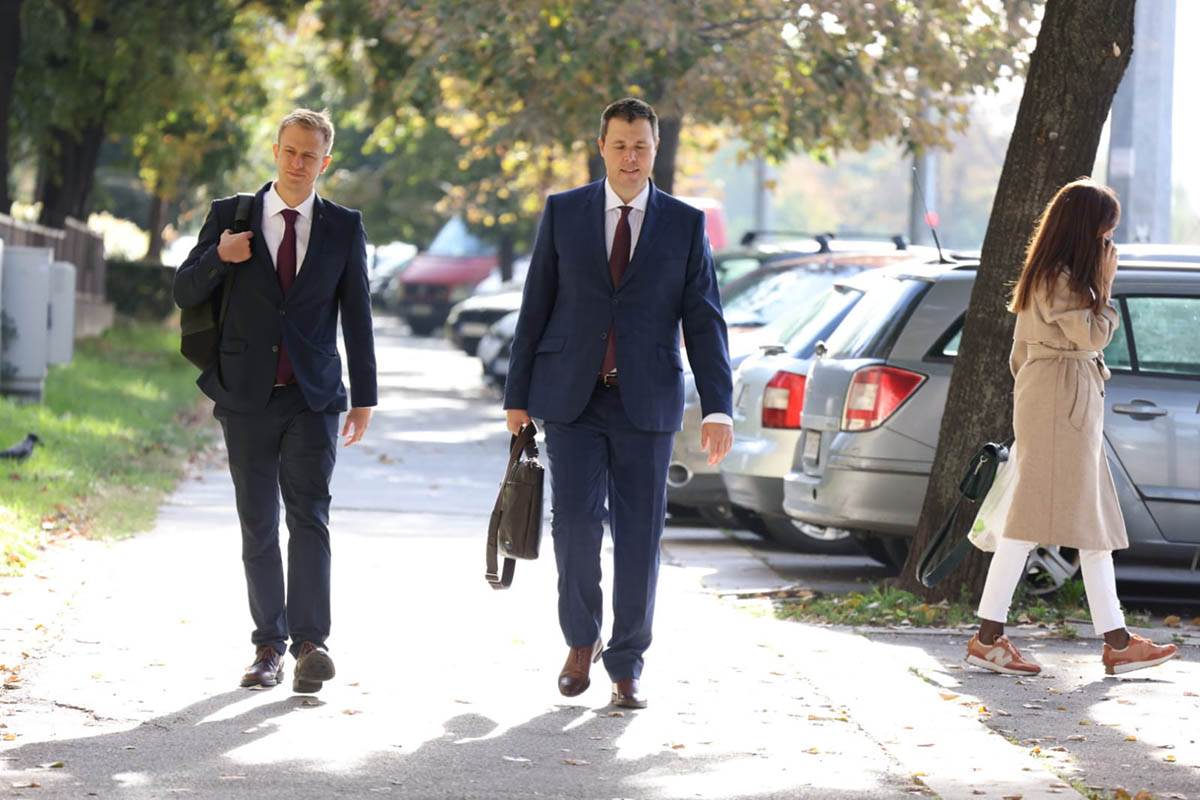 Ribnikar sudjenje Specijalni sud (1).jpg