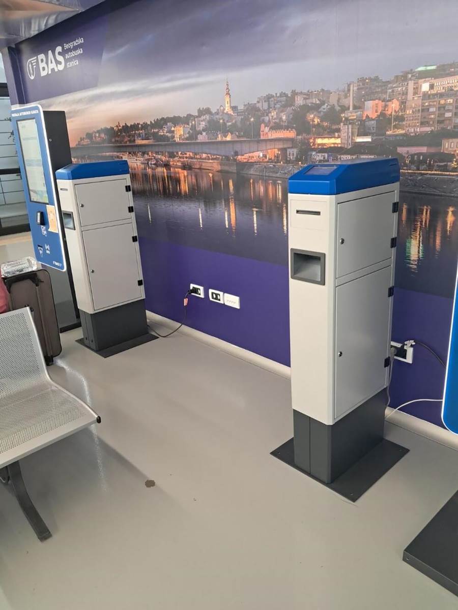 1536004_img-1695_ff copy.jpg