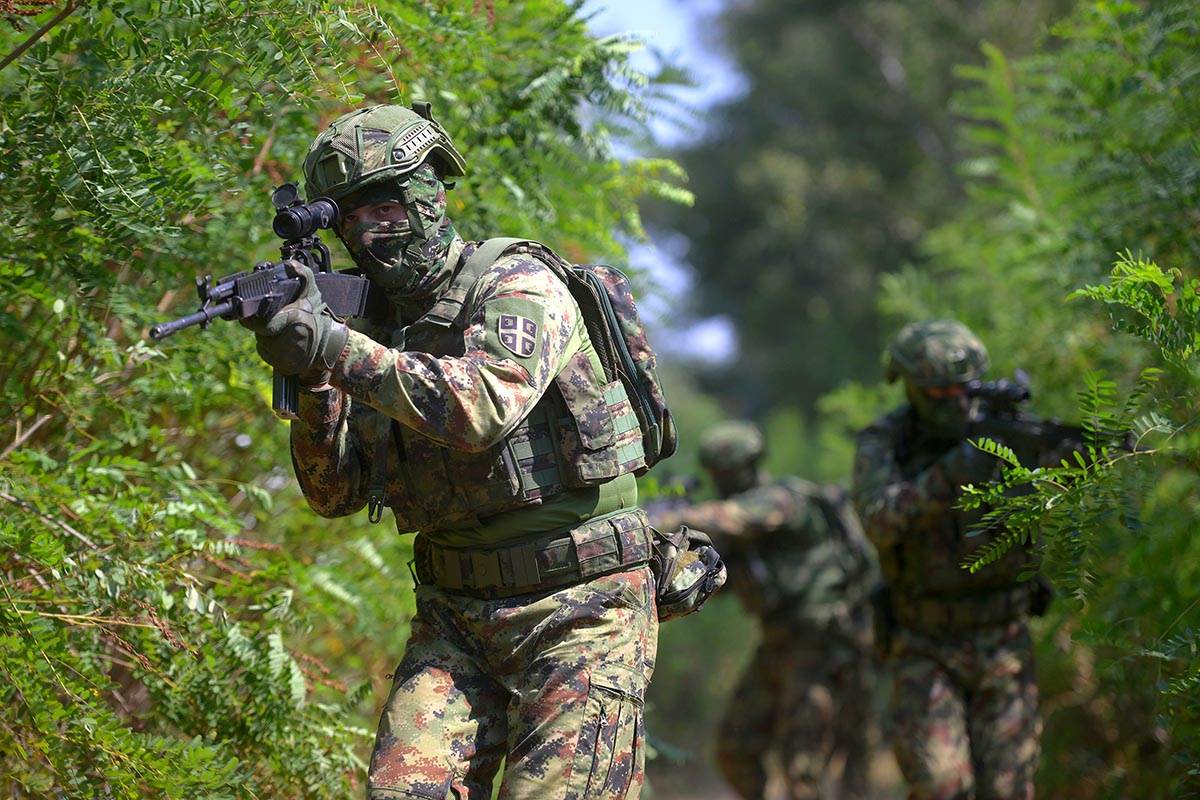 Novi zakon o vojsci u Srbiji