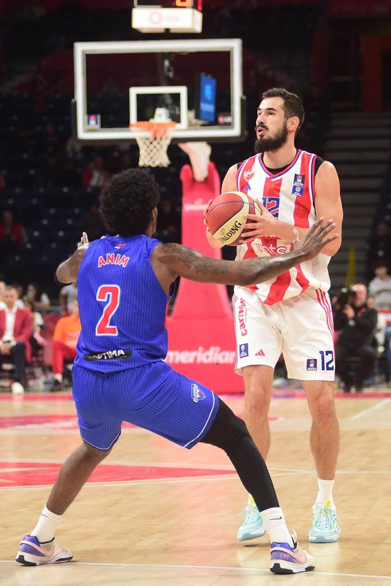 Crvena zvezda - Igokea (5).jpg