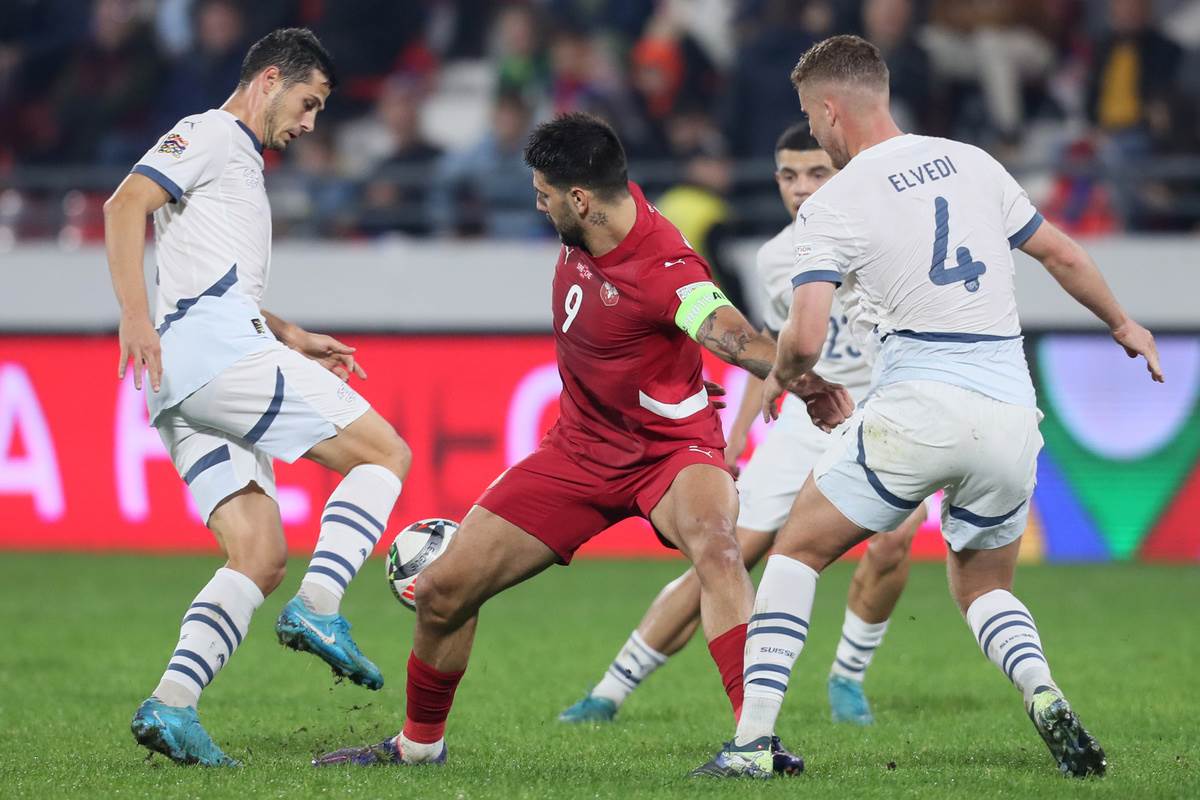 FSS zbog kazne UEFA objavio spisak zabranjenih stvari