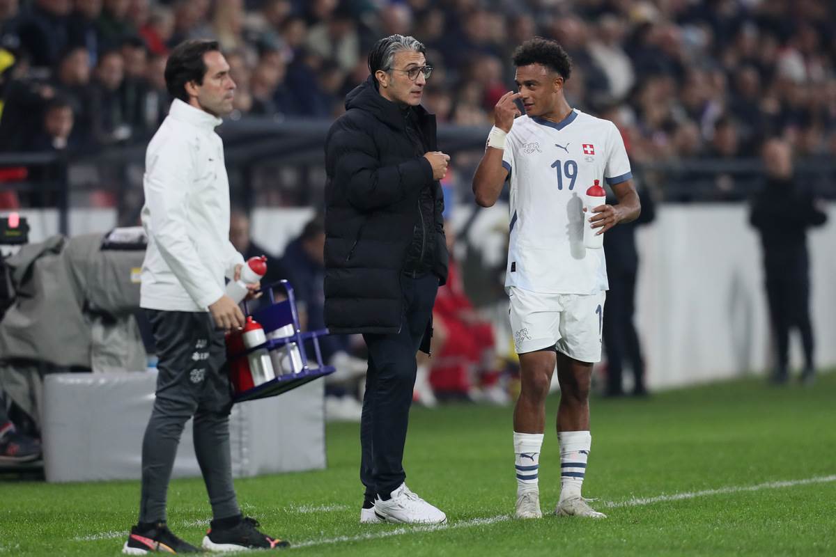 FSS zbog kazne UEFA objavio spisak zabranjenih stvari