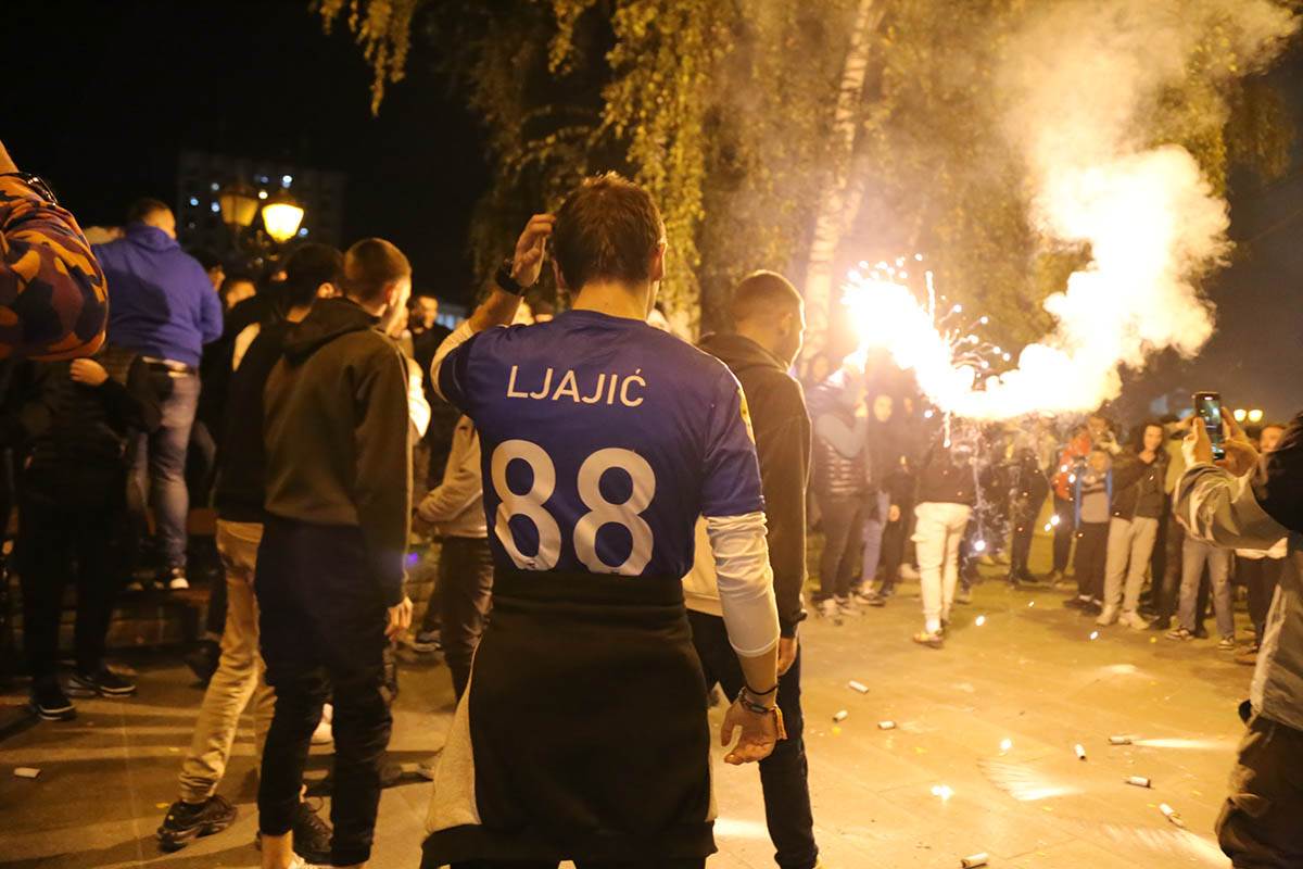 Novi Pazar protest navijača (10).jpg