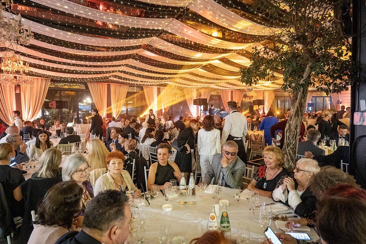 21 Gala proslava Topčiderac copy.jpg