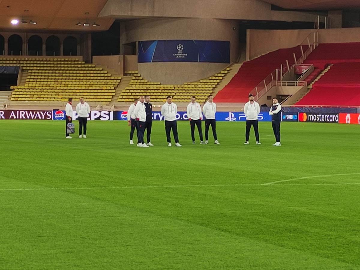 Šetnja fudbalera Crvene zvezde u Monaku (9).jpg