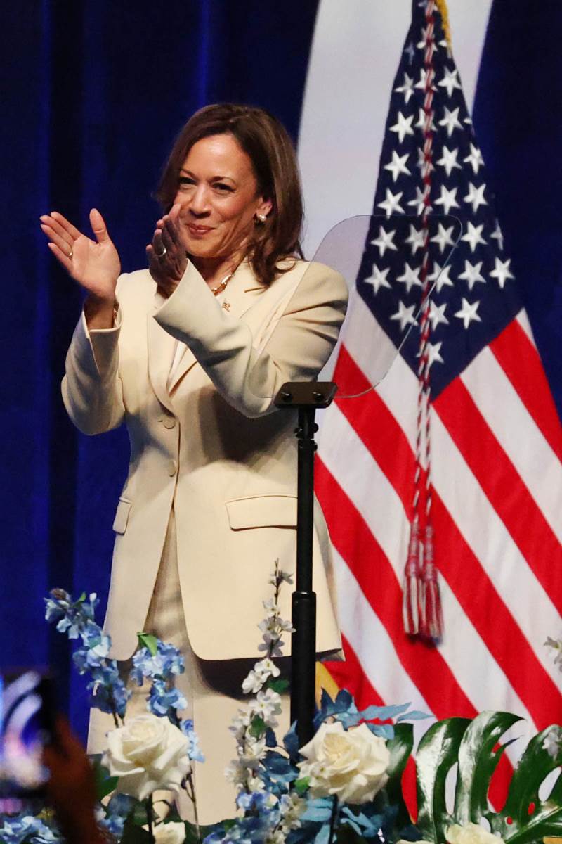 kamala haris  (1).jpg