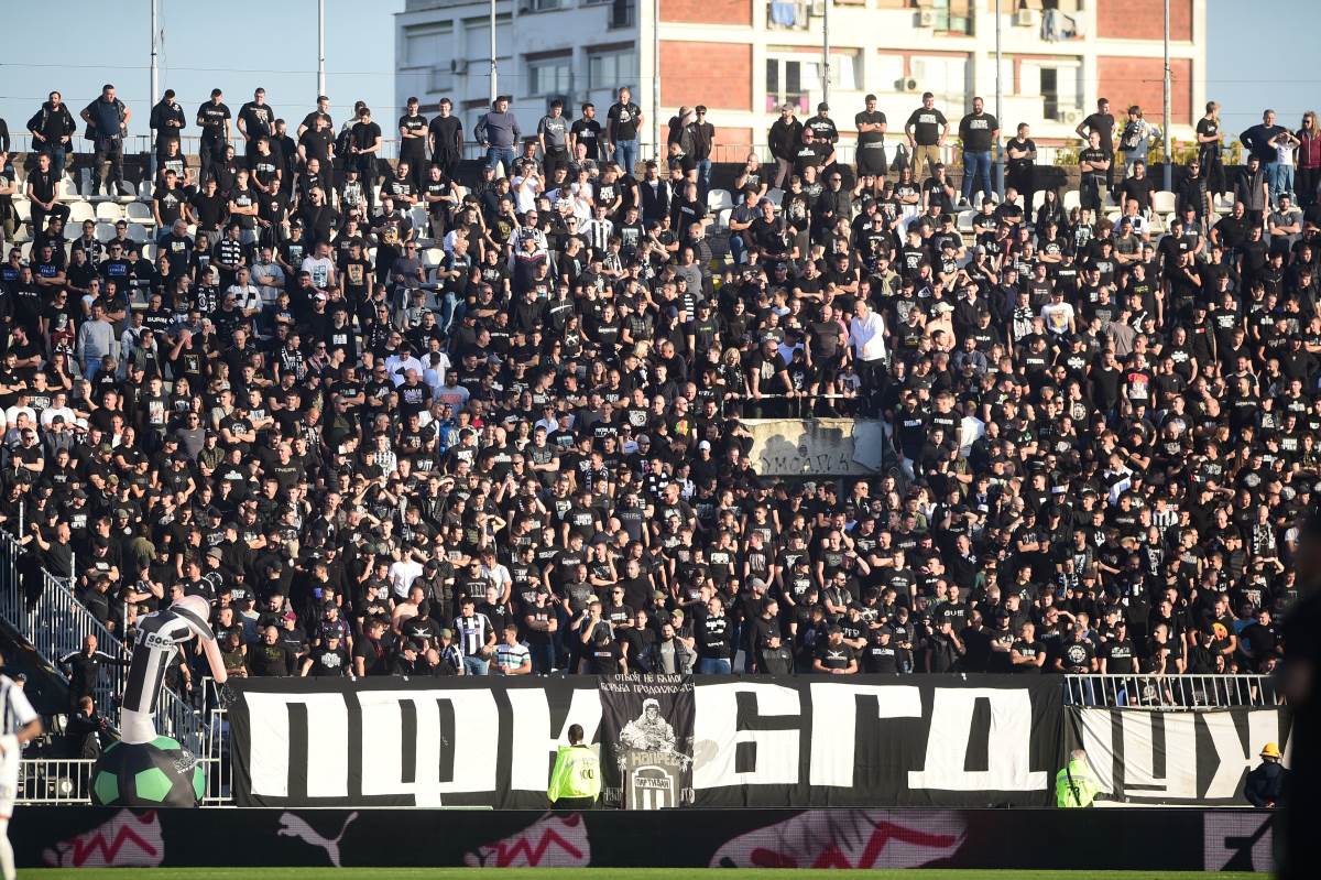 FK Partizan vs FK Čukarički  (3).JPG