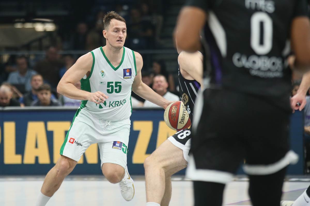 Uništen teren dvorane Krke u Novom Mestu