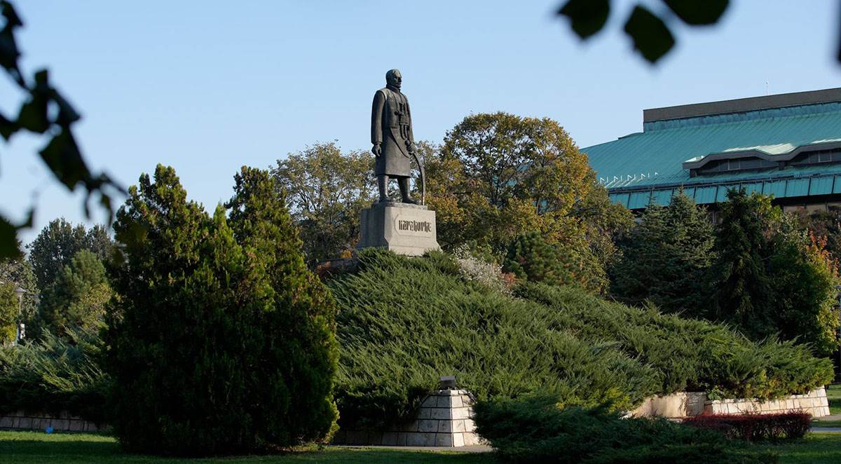 Spomenik Karađorđu (7).jpg