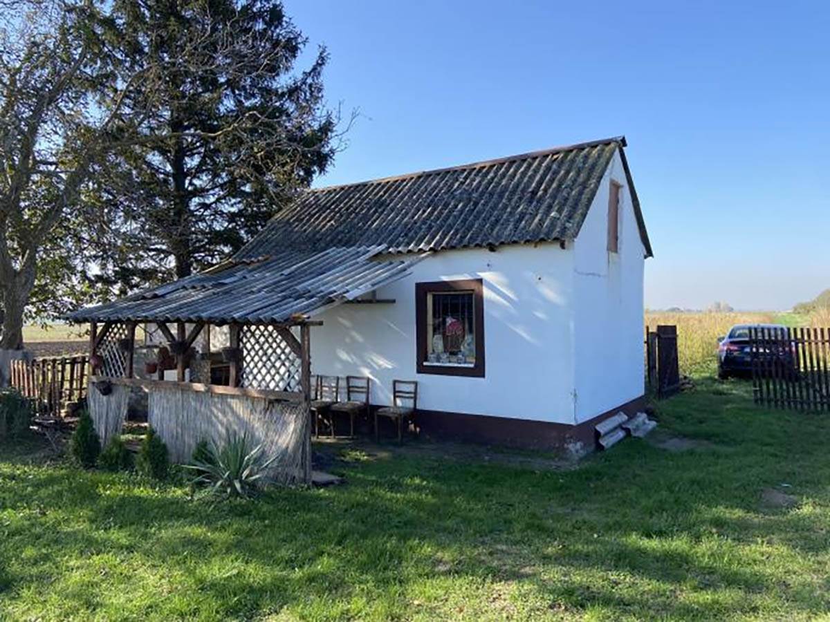 Prodaja vikendice (9).jpg