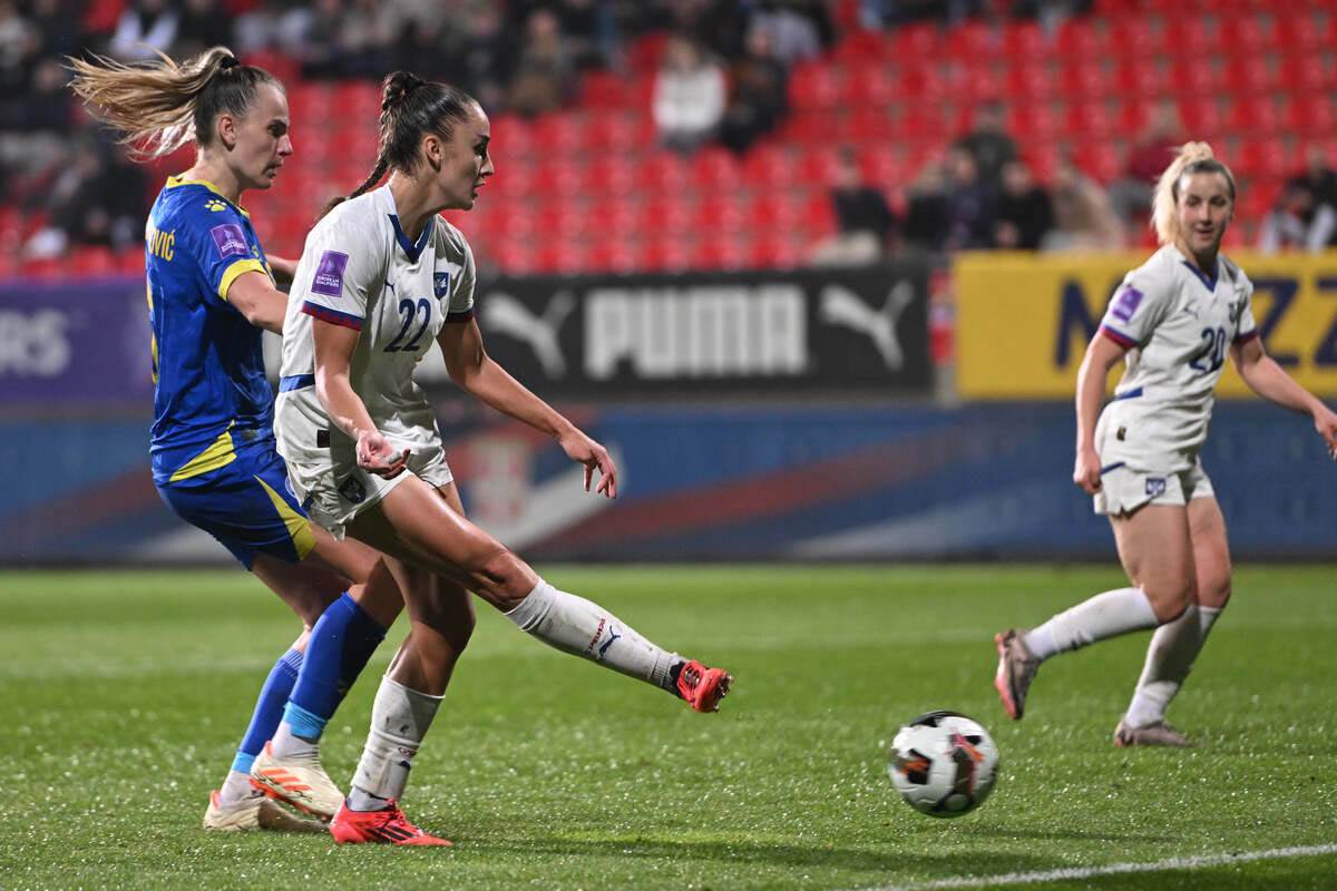 fudbalerke zenske reprezentacije Srbije protiv Bosne i Hercegovine (8).jpg