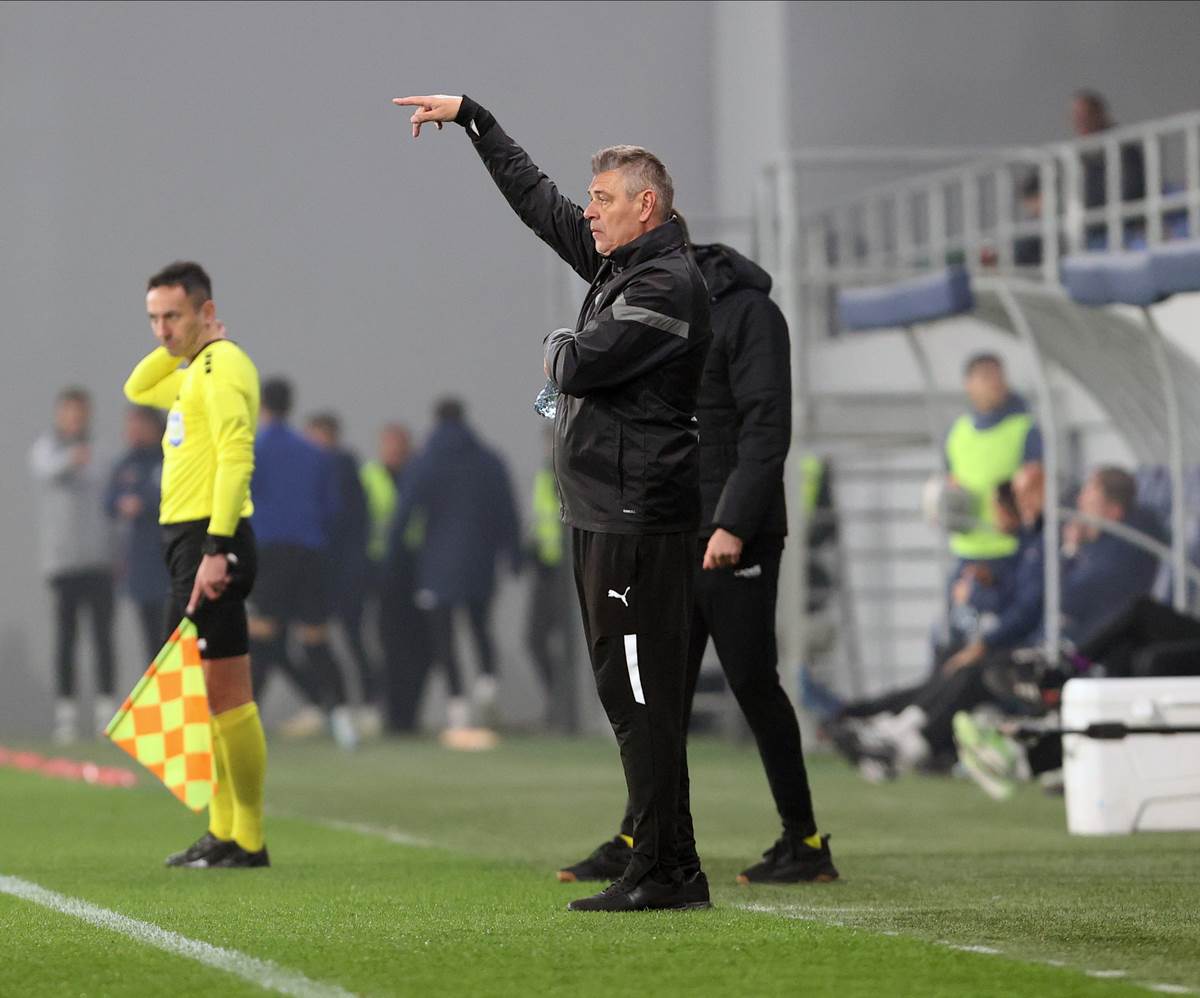 20241103mrTscPar40(1) - Copy.JPG