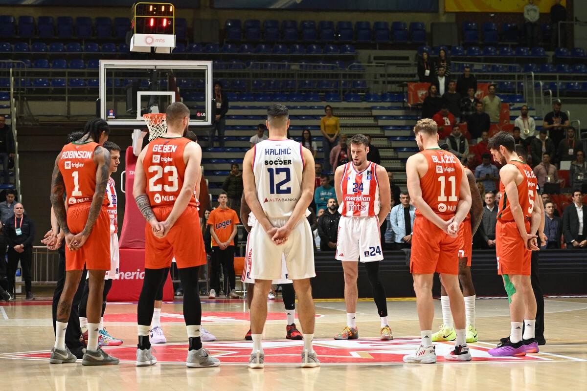 Crvena Zvezda Cedevita  (4).JPG