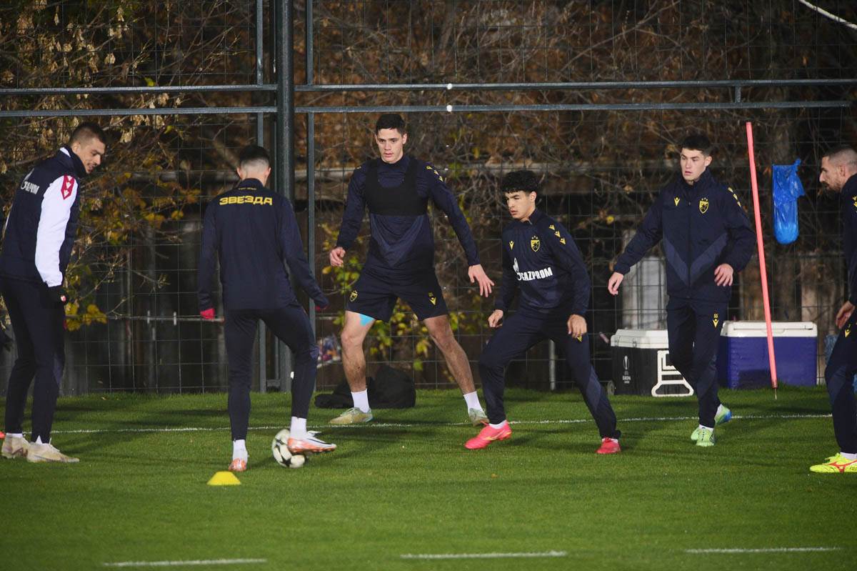 Trening Crvena Zvezda  (14).jpg