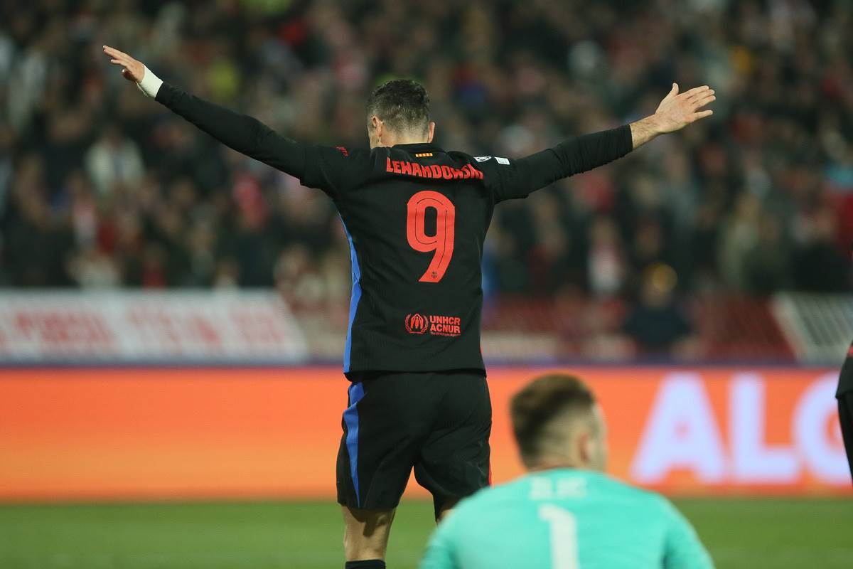 Crvena Zvezda - Barselona-13.jpg