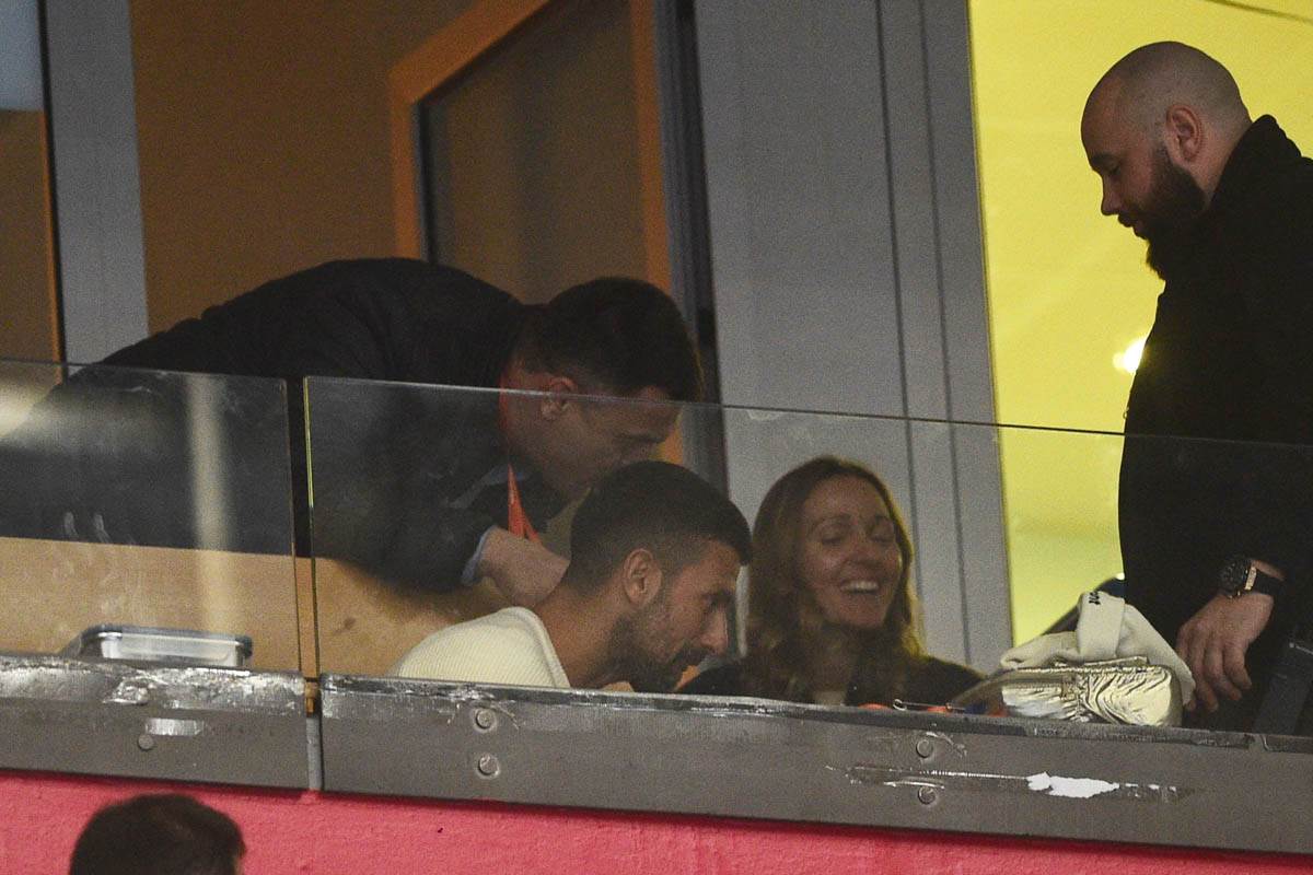 Međevoić Šapovalov  Novak Đoković  (3).jpg