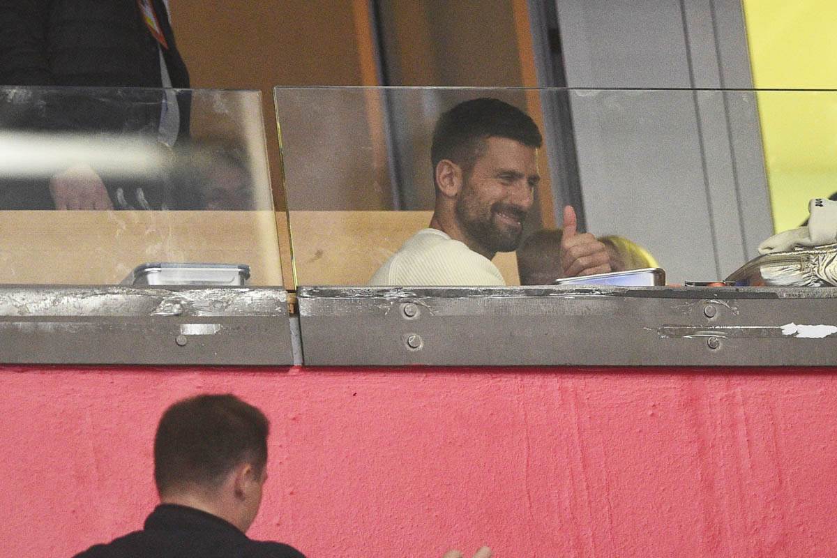 Međevoić Šapovalov  Novak Đoković  (7).jpg