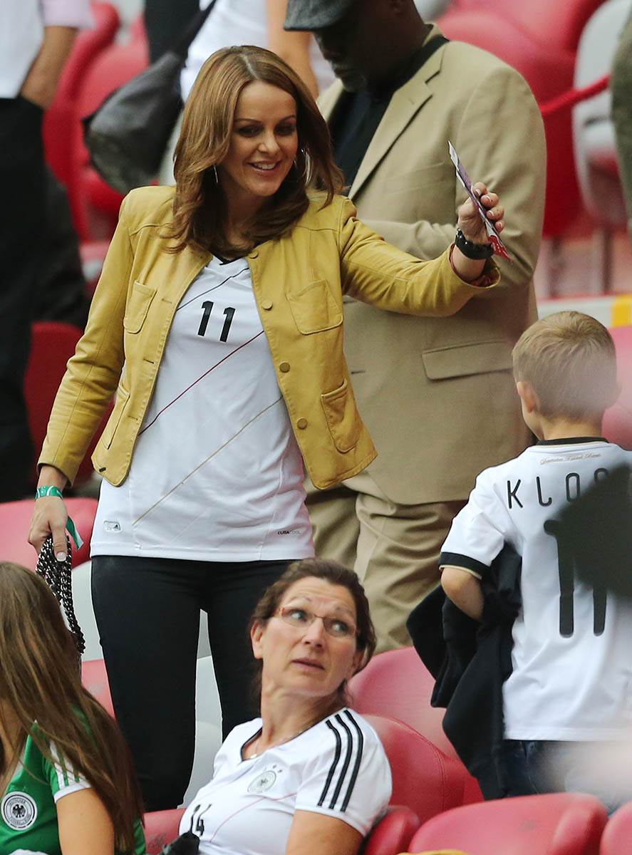 Miroslav Klose žena Silvija (3).jpg