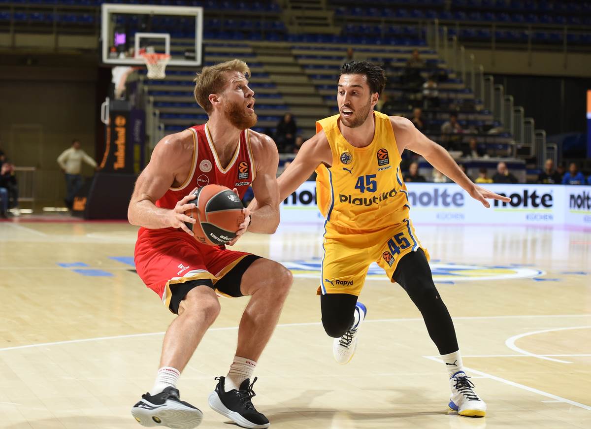 Makabi Olimpijakos  (2).jpg