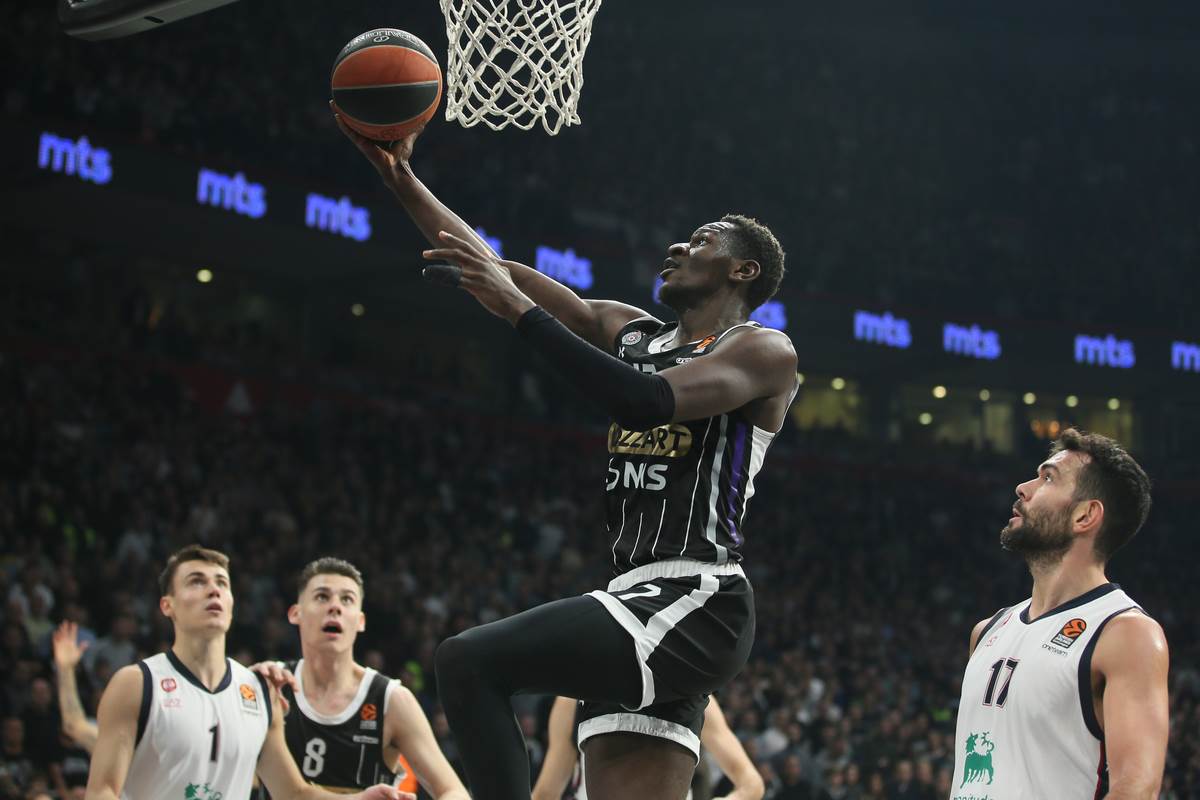 PARTIZAN, ARMANI MILANO   (12).JPG